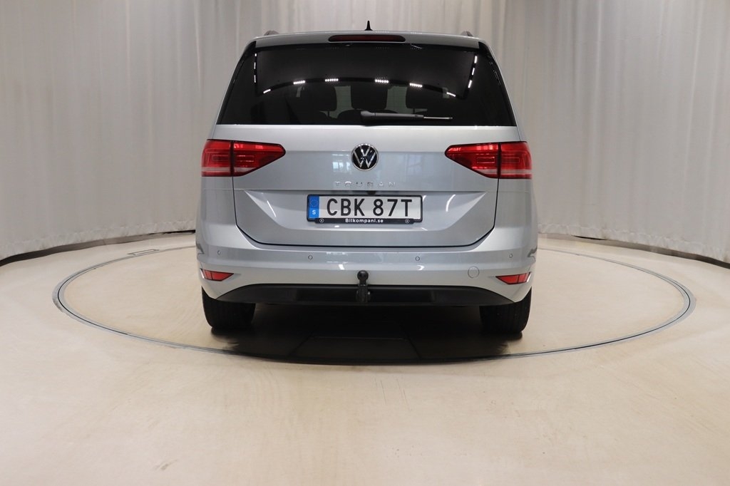 Volkswagen Touran 1.5 TSI 2025, bild 5/10