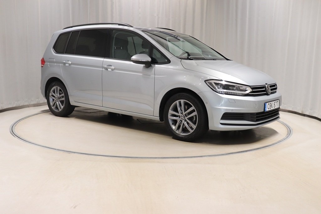 Volkswagen Touran 1.5 TSI 2025, bild 3/10