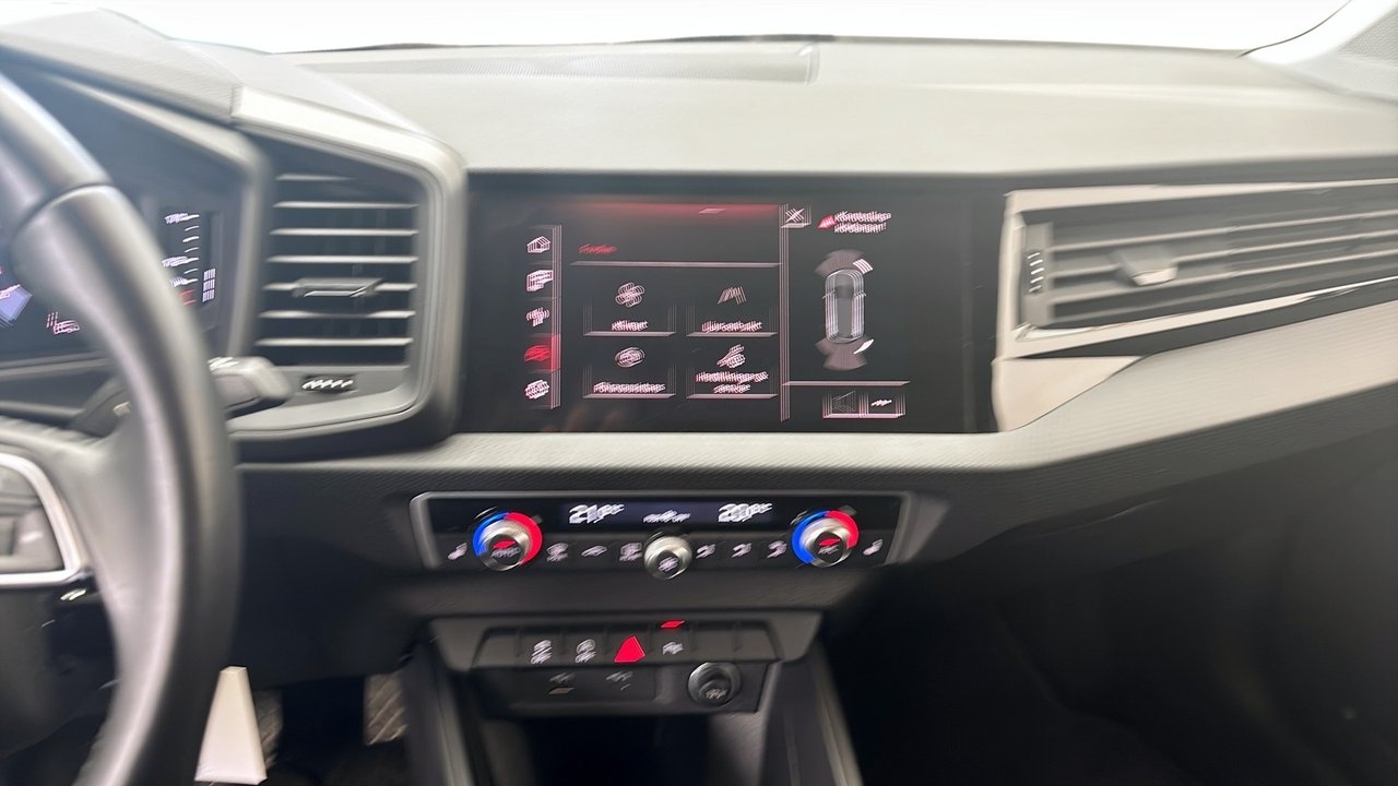 Audi A1 35 TFSI Proline 2021, photo 9/10