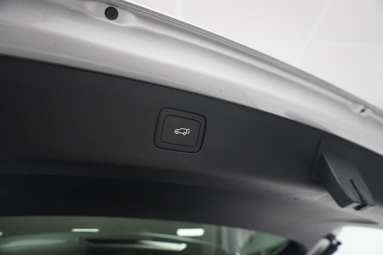 MG EHS Luxury PHEV 258hk 2021, bild 7/10