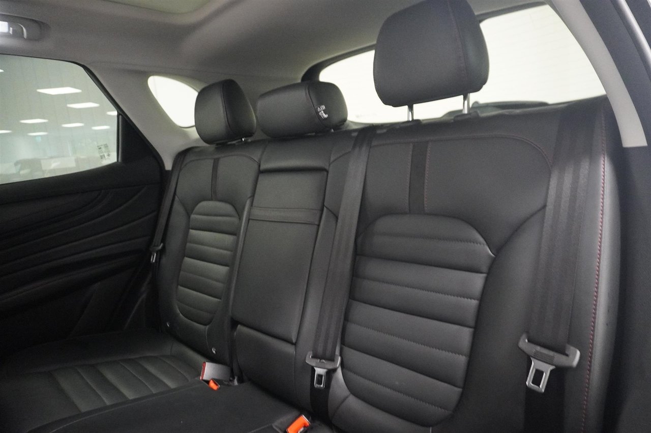 MG EHS Luxury 2022, bild 6/10