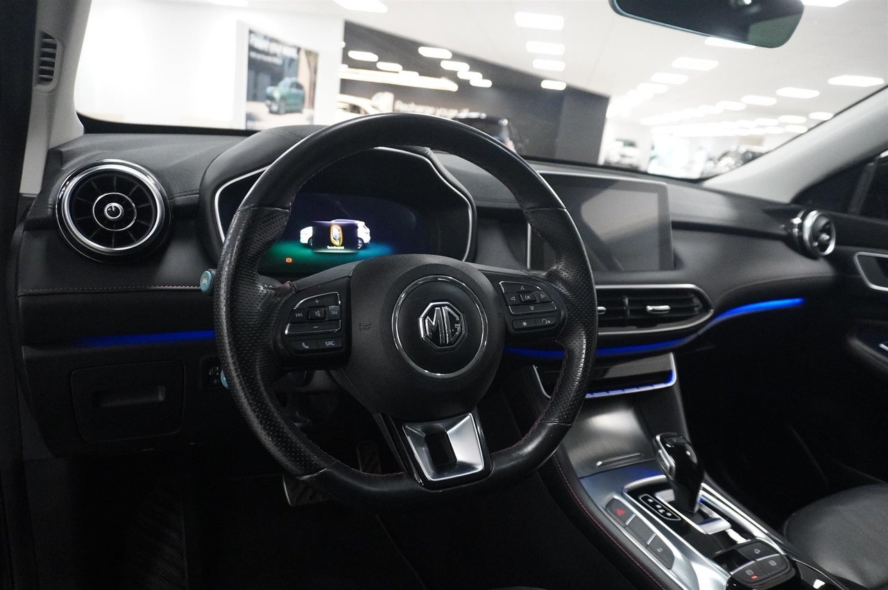 MG EHS Luxury 2022, bild 2/10