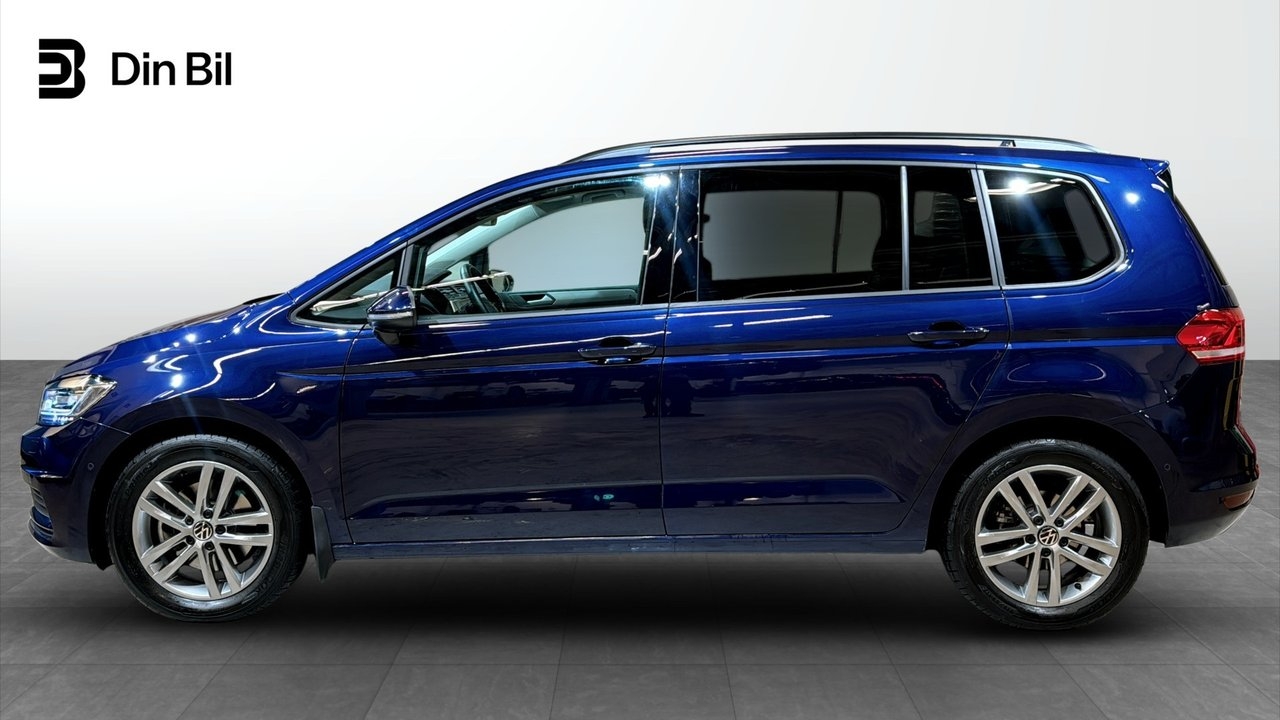 Volkswagen Touran 1.5 TSI 2026, bild 2/10