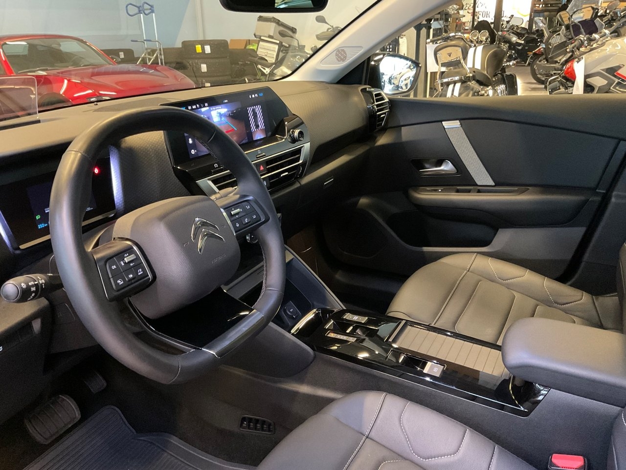 Citroen C4 ë-X Shine Exclusive 2022, bild 7/10