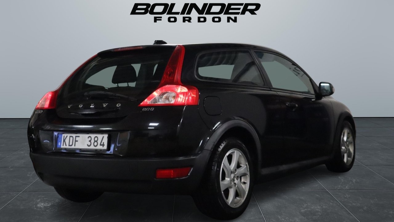 Volvo C30 2.0D Momentum 2010, bild 6/10