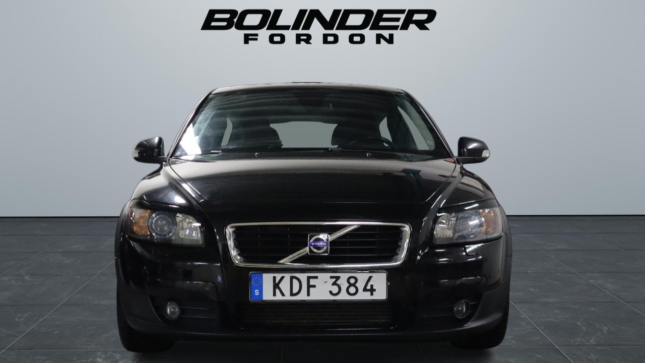 Volvo C30 2.0D Momentum 2010, bild 2/10