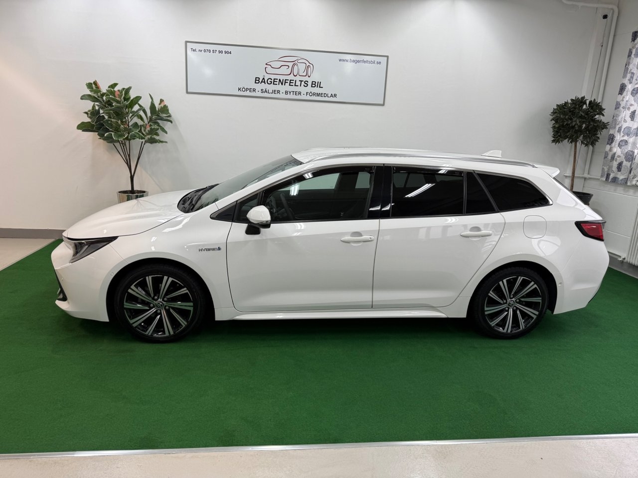 Toyota Corolla 1.8 Hybrid Style 2021, bild 2/10