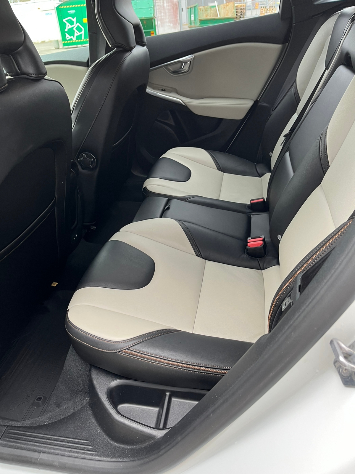 Volvo V40 Cross Country T3 2019, bild 6/6