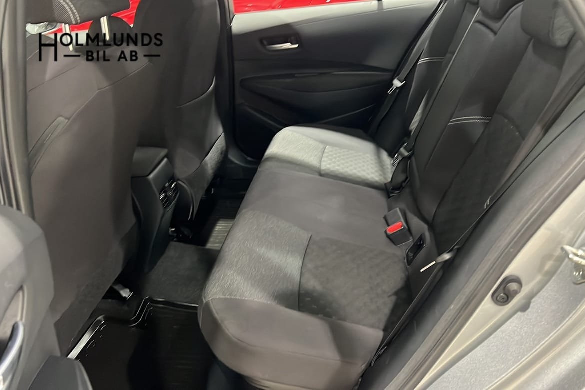 Toyota Corolla 1.8 Hybrid Active Plus 2024, photo 7/11
