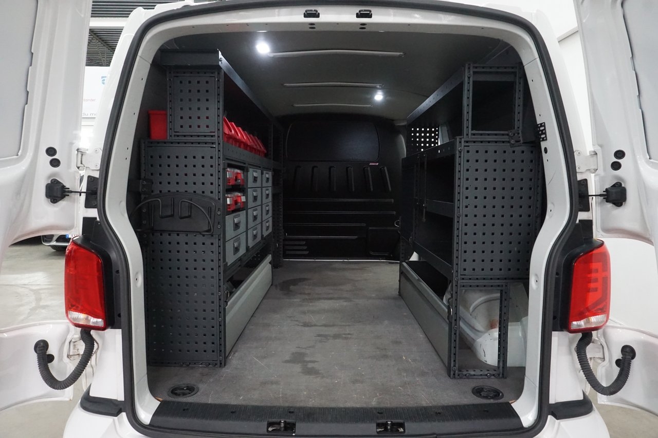 Volkswagen Transporter 2.0 TDI 2021, kuva 9/10