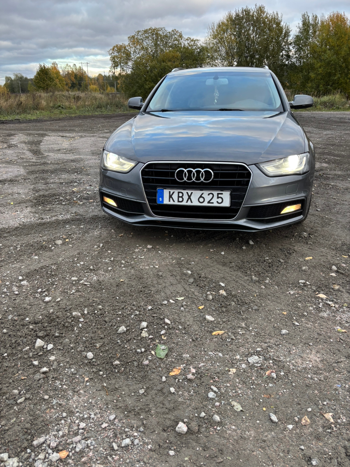 Audi A4 2.0 TDI 2015, bild 2/8