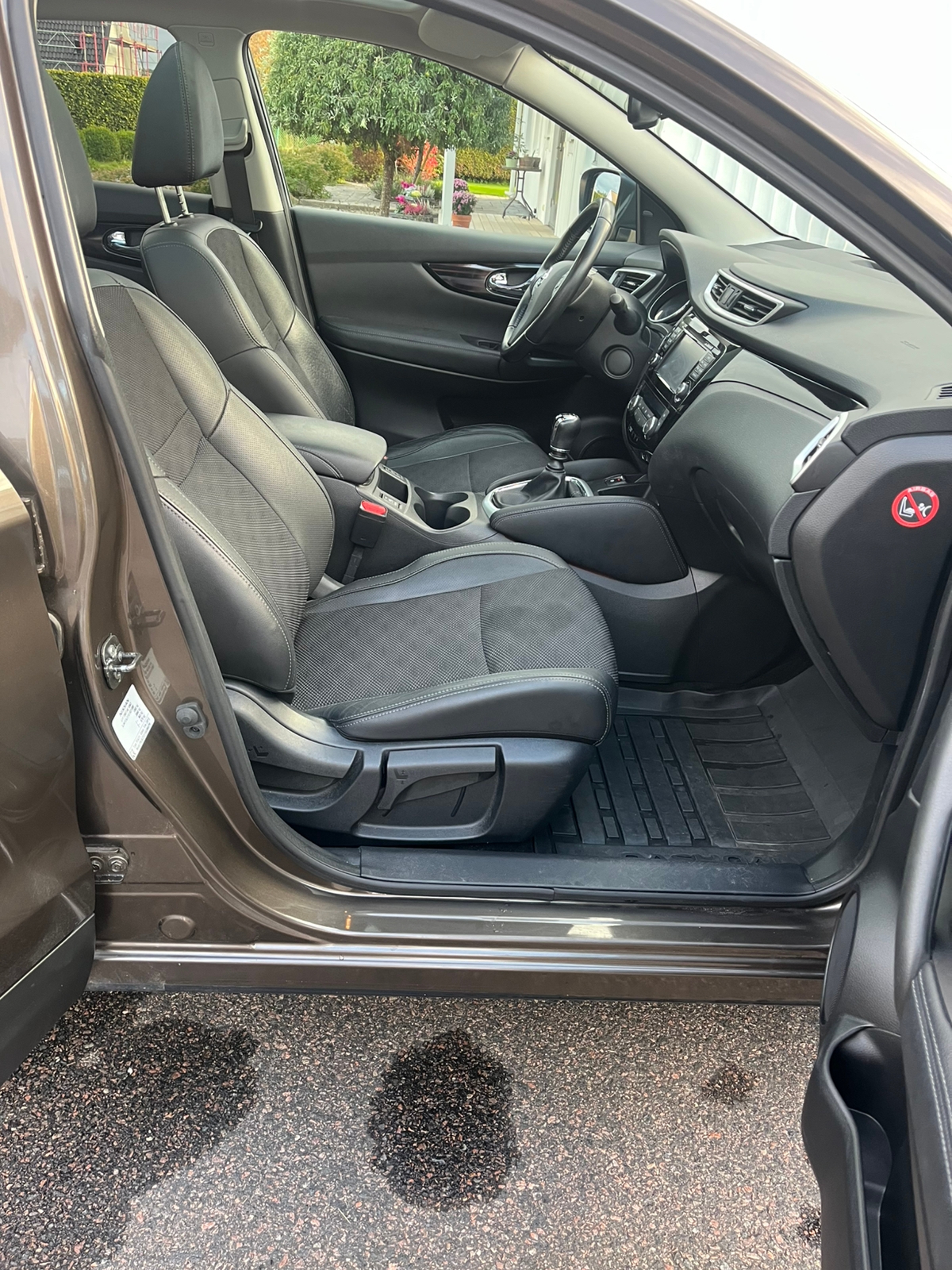 Nissan Qashqai 1.2 DIG-T Manuell 2017, bild 7/10