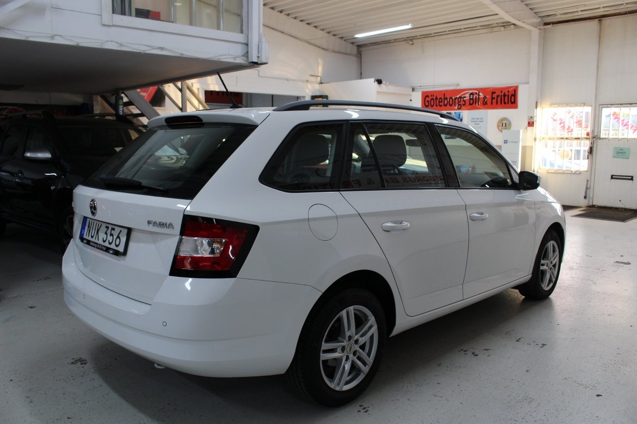 Skoda Fabia 1.2 TSI Style 2016, bild 6/10