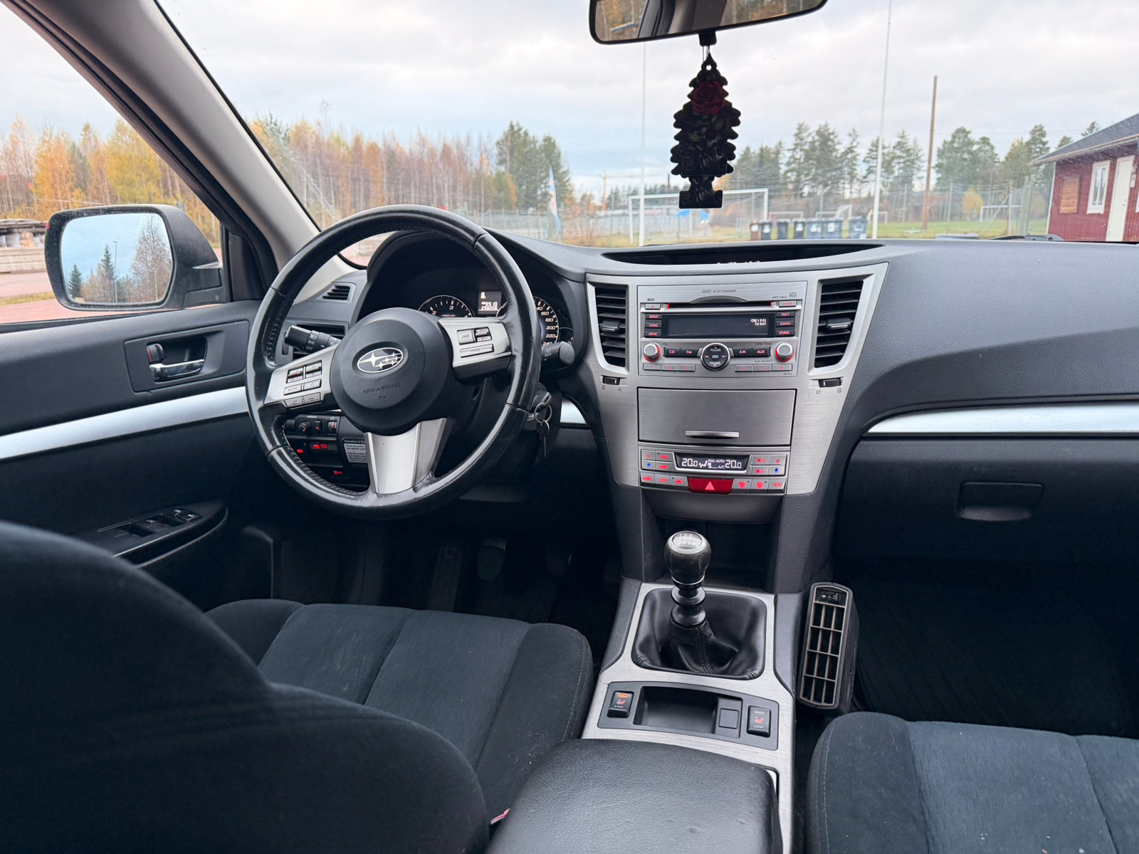 Subaru Outback 2.0D 2010, bild 7/9