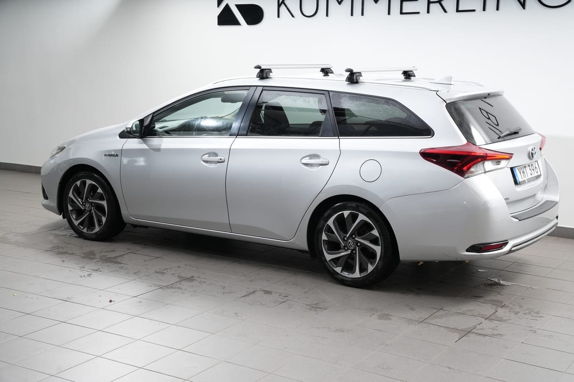 Toyota Auris Touring Sports Hybrid 136hk 2016, bild 4/10