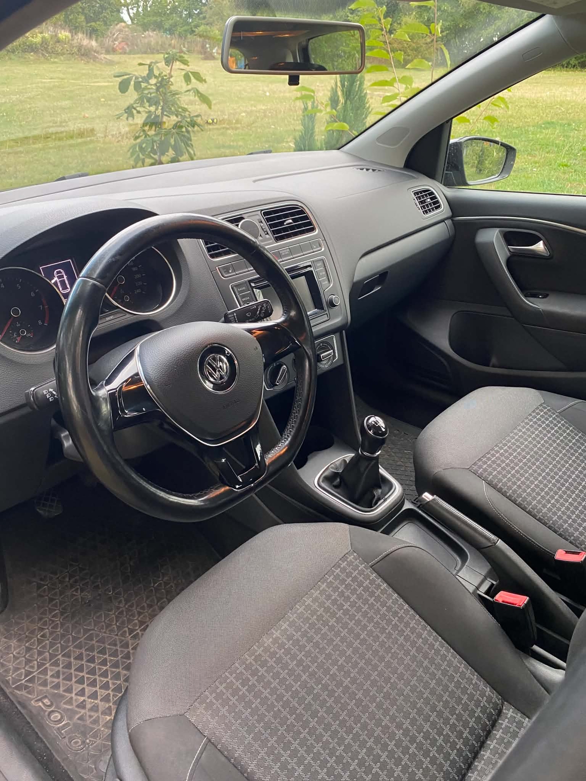 Volkswagen Polo 1.2 TSI 2017, bild 7/8