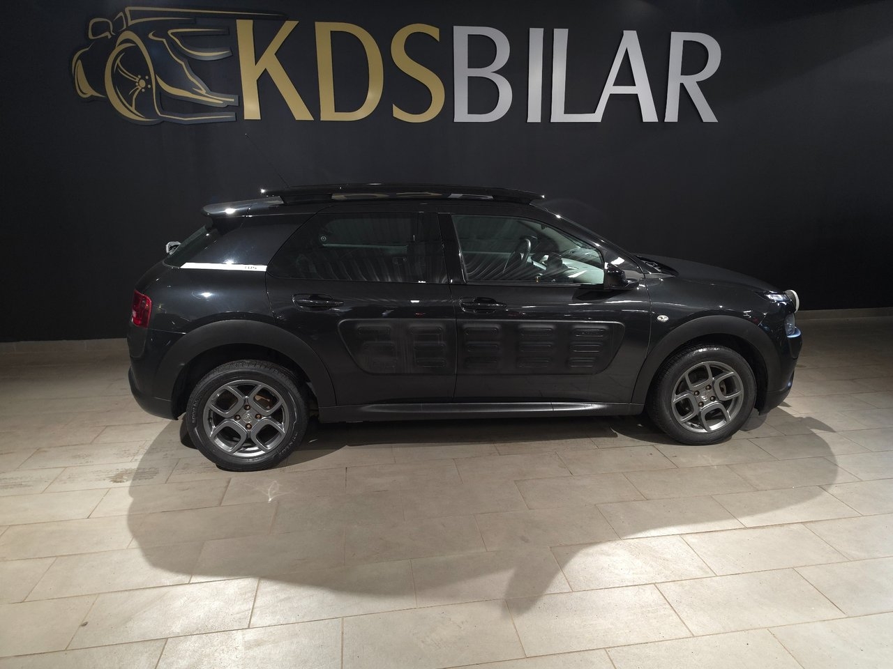 Citroen C4 Cactus PureTech 82 Feel 2016, bild 4/9