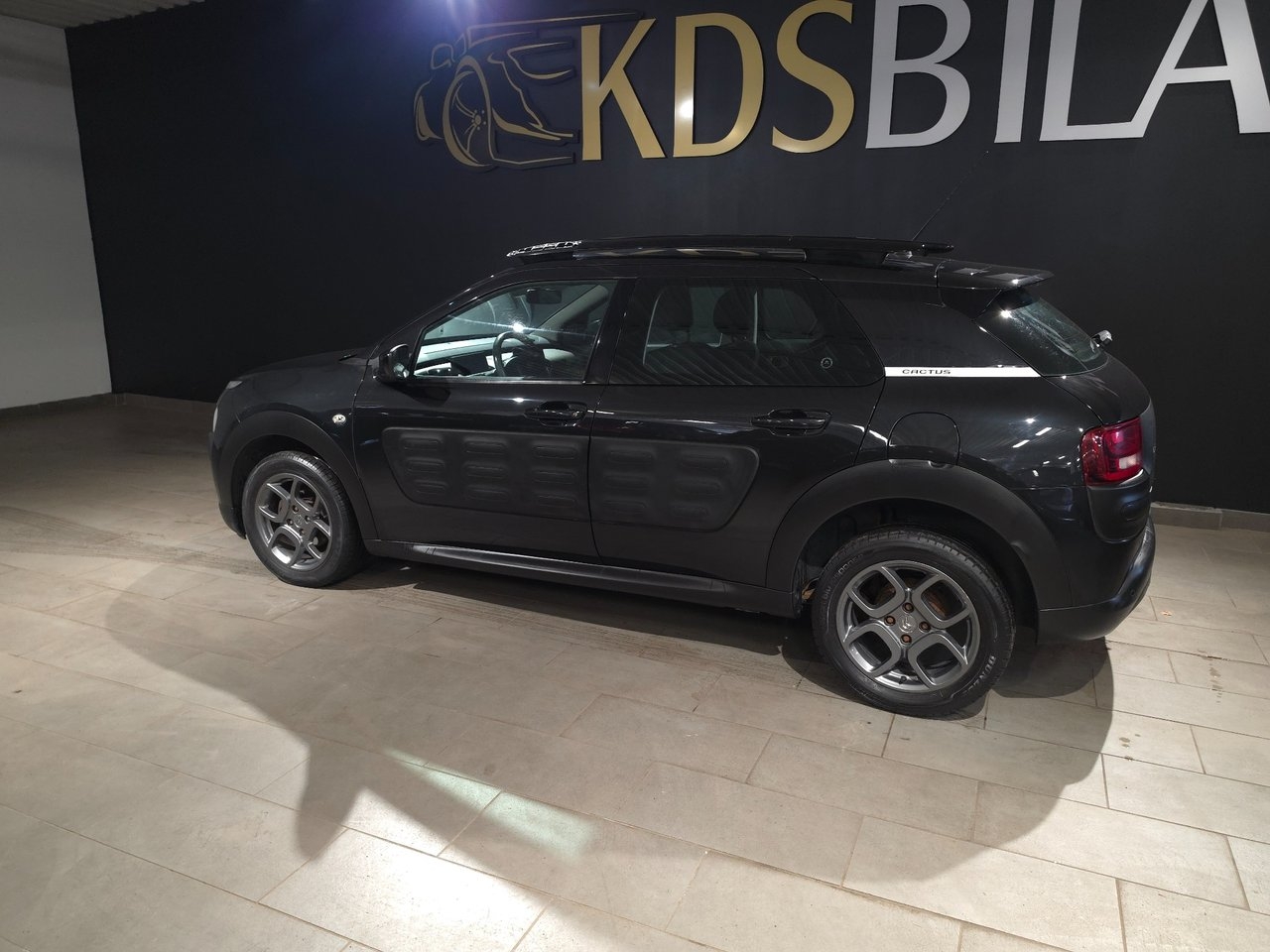 Citroen C4 Cactus PureTech 82 Feel 2016, bild 3/9