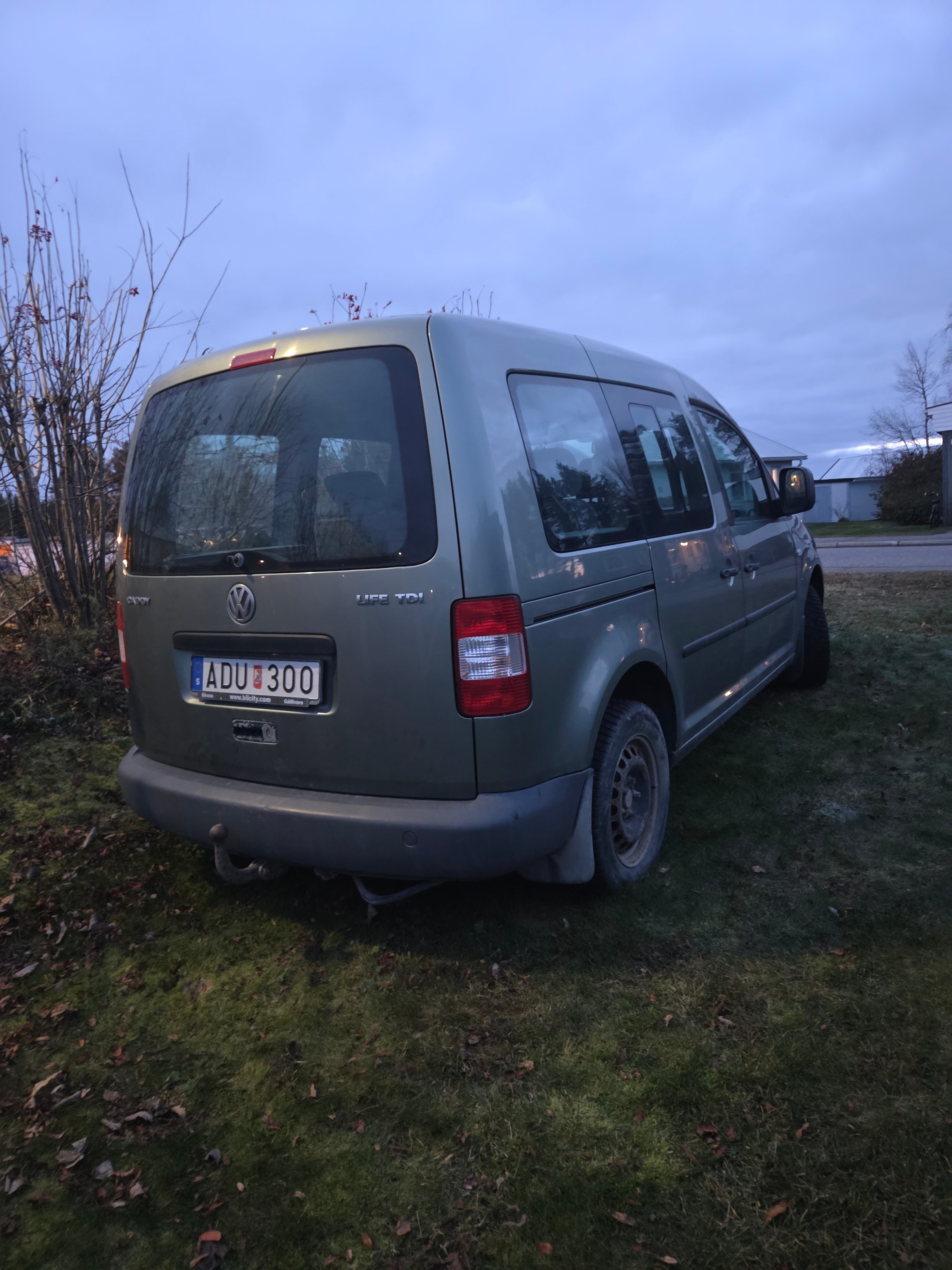 Volkswagen Caddy 2007, bild 2/5