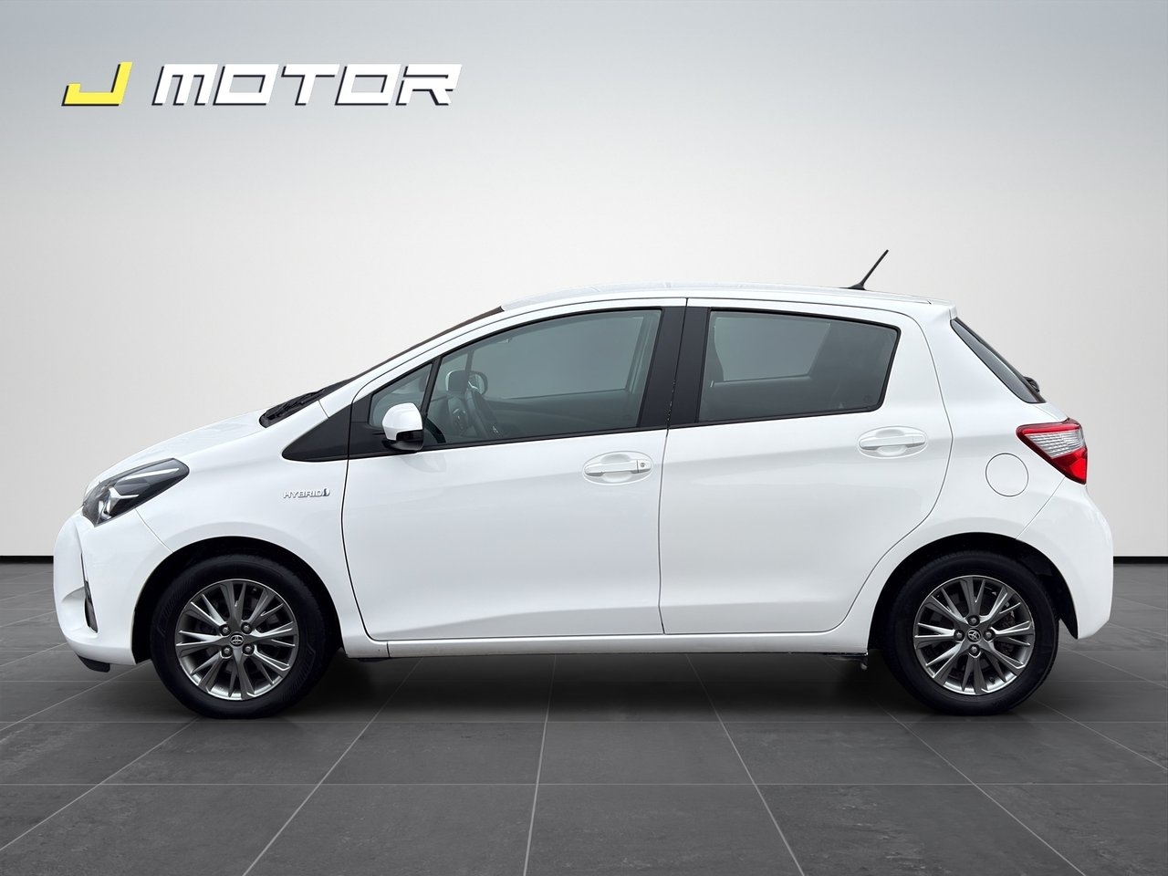 Toyota Yaris 1.5 Hybrid Active 2018, bild 2/10