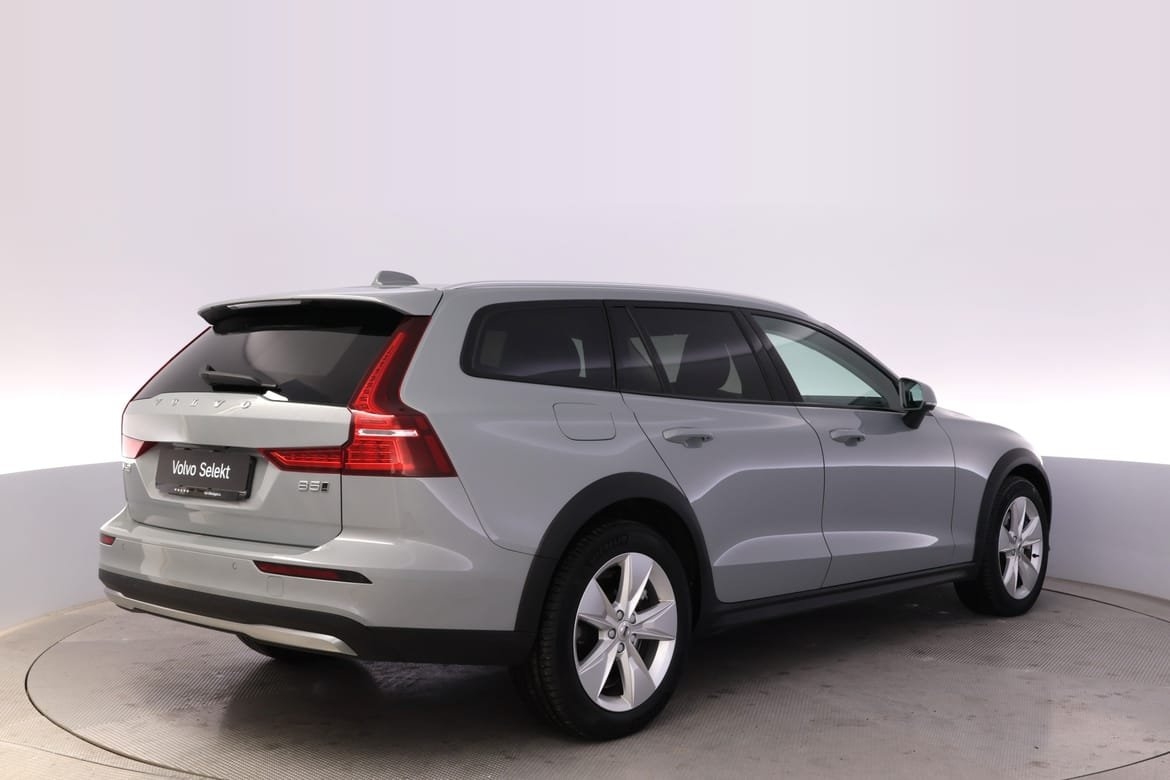 Volvo V60 Cross Country B5 Core 2024, bild 4/10