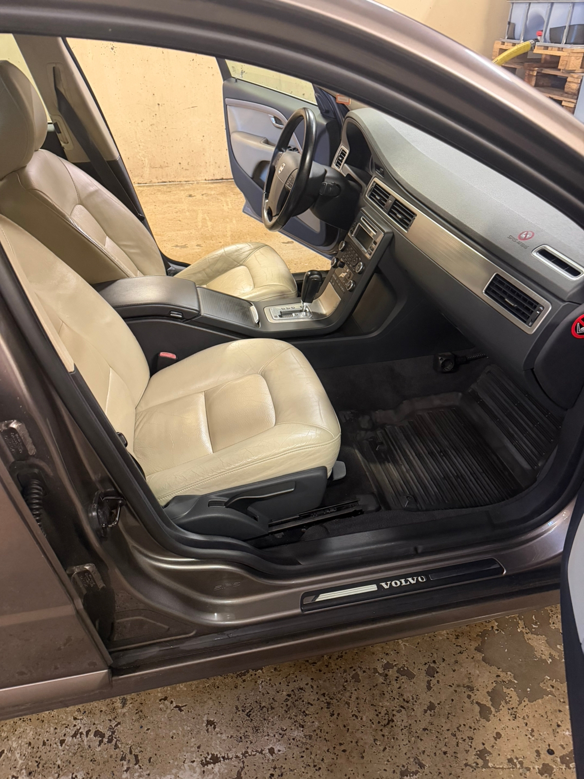 Volvo S80 2.5T Geartronic 2007, bild 6/10