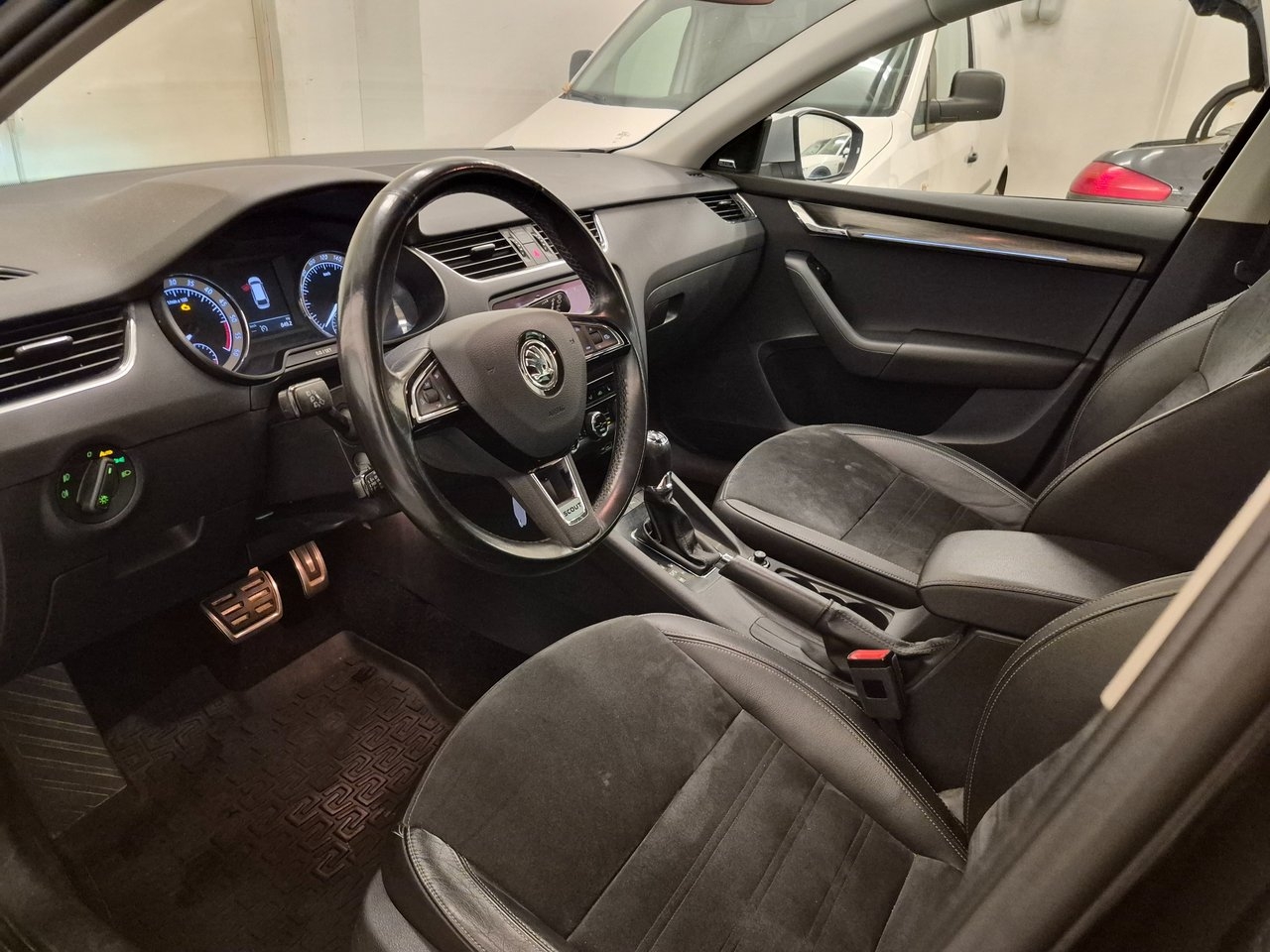 Skoda Octavia Scout 2.0 TDI 2019, bild 7/10