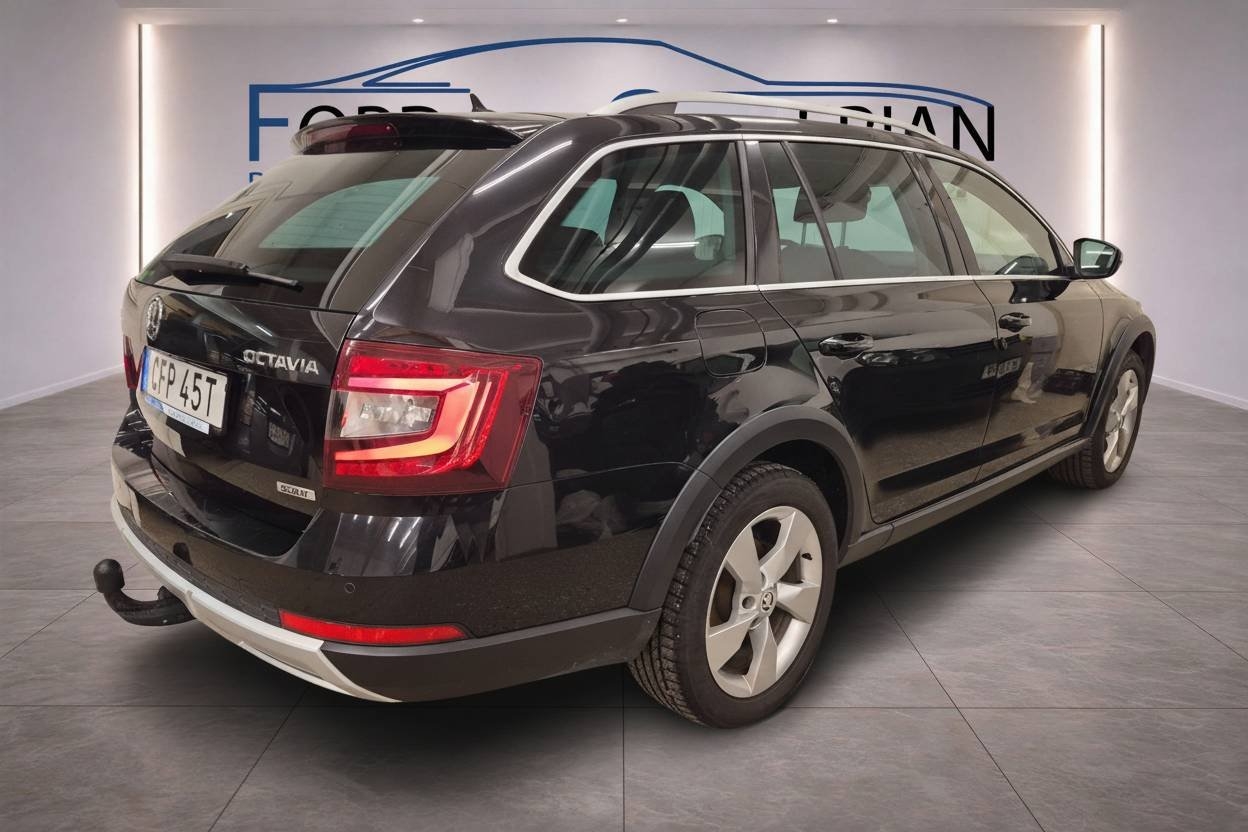 Skoda Octavia Scout 2.0 TDI 2019, bild 4/10