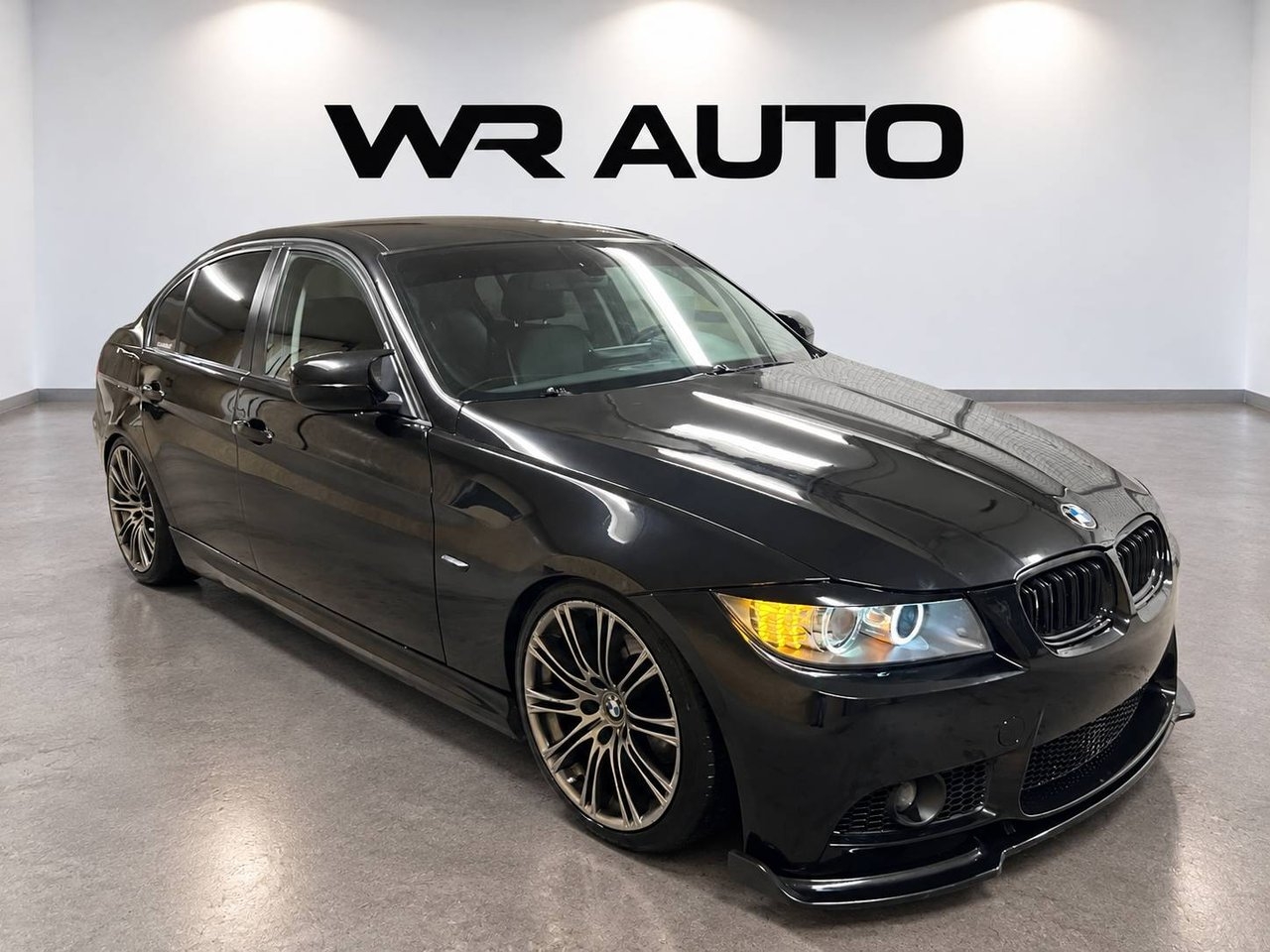 BMW 320d Comfort 2010, photo 4/17