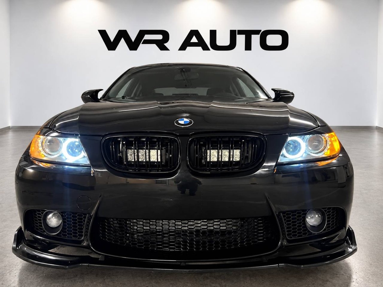 BMW 320d Comfort 2010, photo 3/17