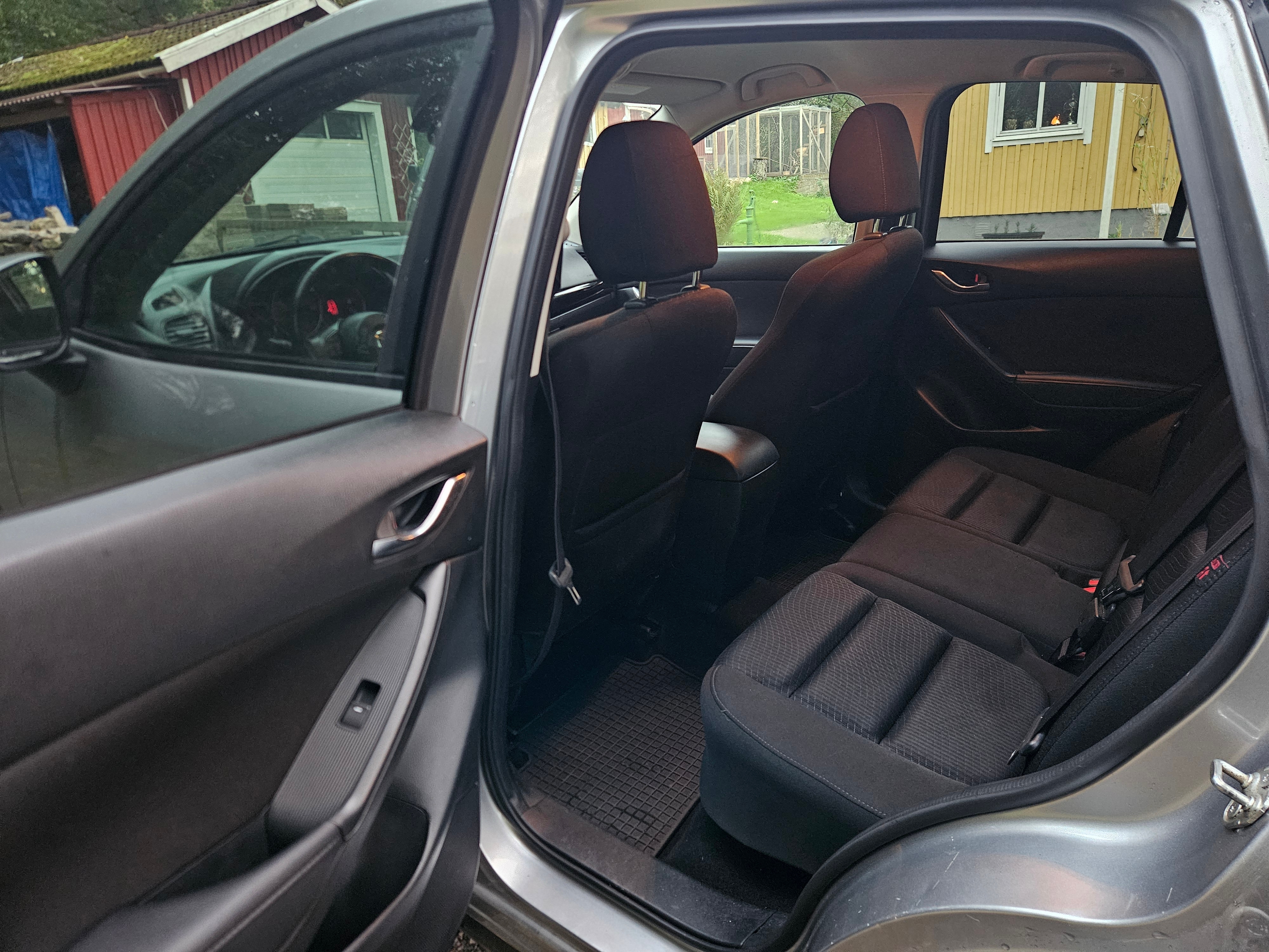 Mazda CX-5 2.2 SKYACTIV-D AWD Automatisk 2013, bild 6/8