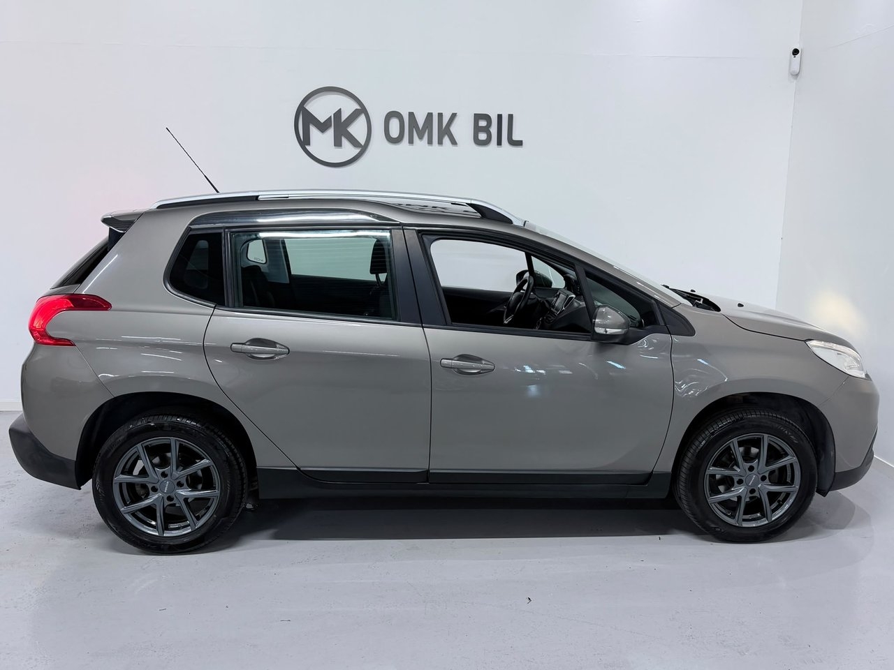 Peugeot 2008 PureTech 82 2014, bild 4/10
