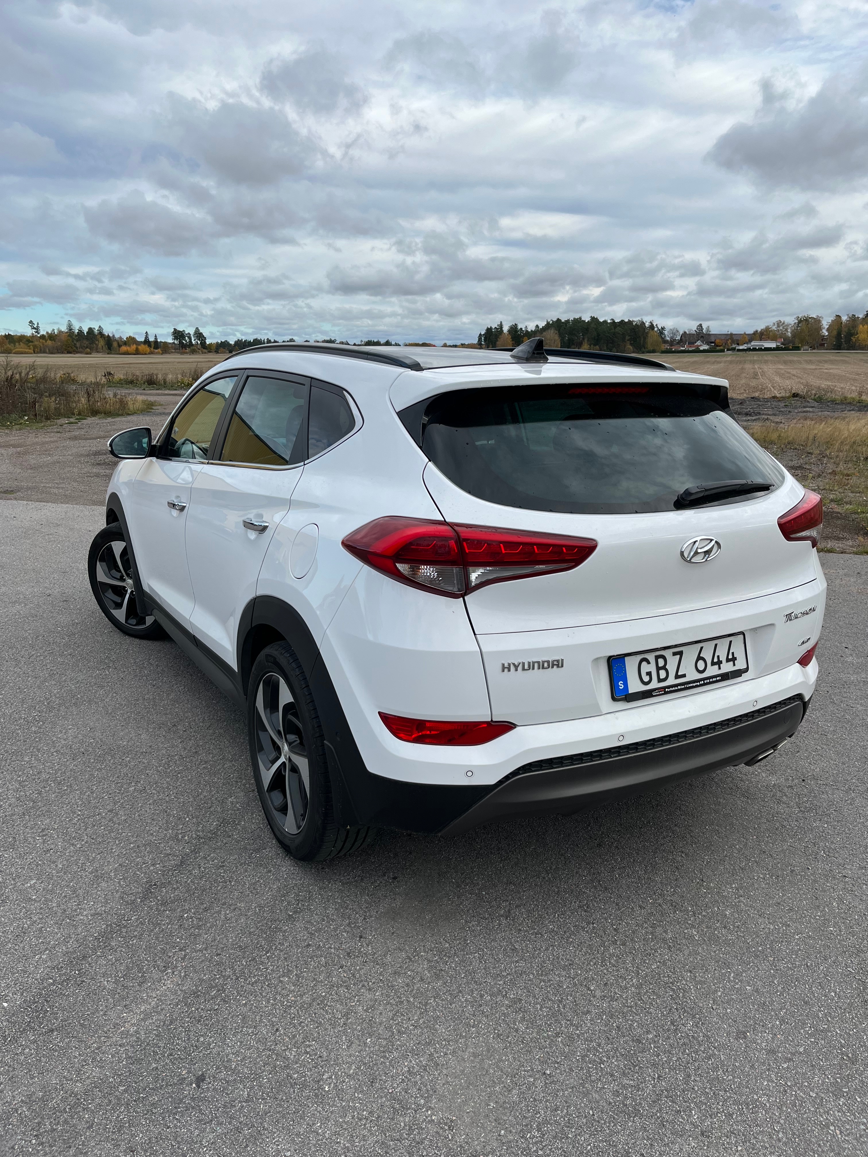Hyundai Tucson 2.0 CRDi 2016, kuva 8/8