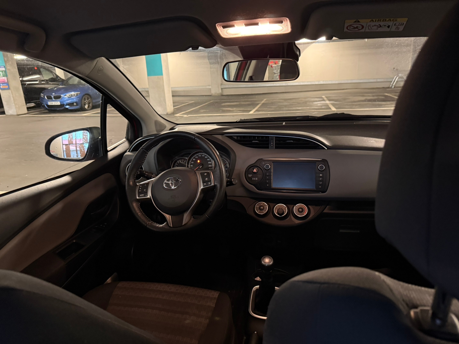 Toyota Yaris 1.33 2016, photo 7/10