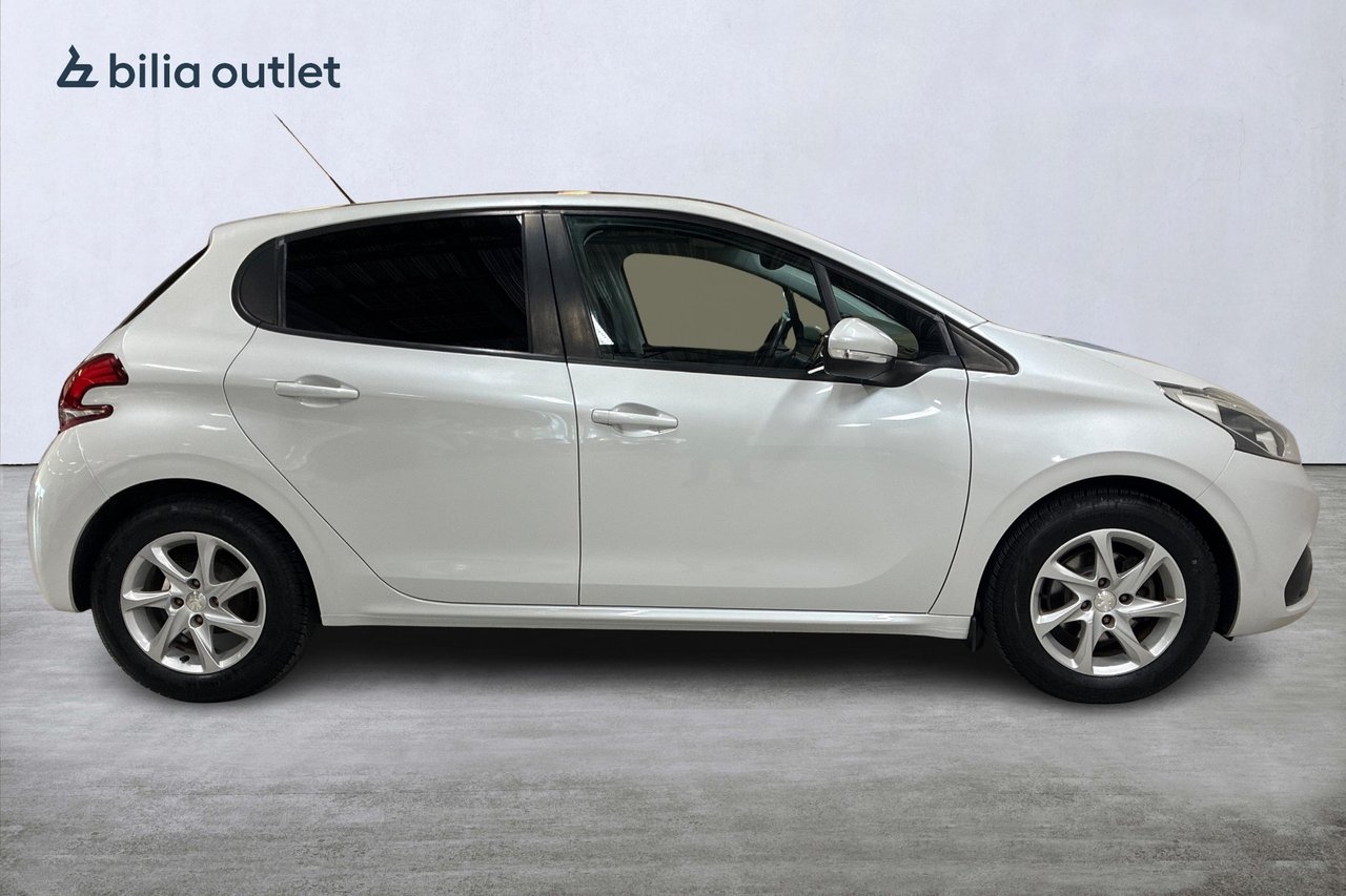Peugeot 208 1.2 PureTech 82 Active Style 2015, bild 5/10