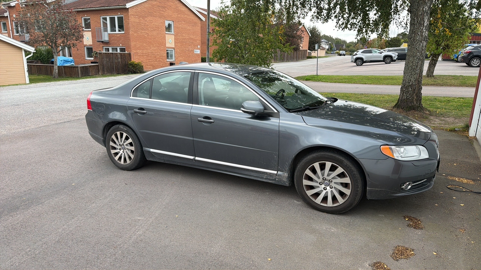 Volvo S80 D5 Summum 2012, kuva 2/4