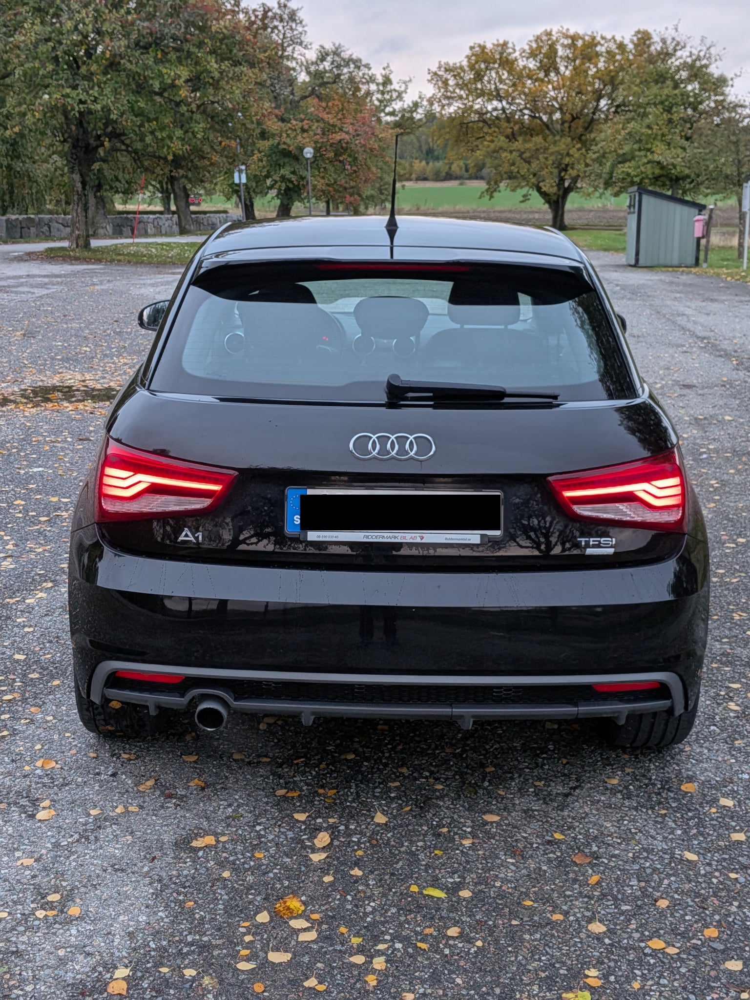 Audi A1 1.0 TFSI 2017, bild 2/5
