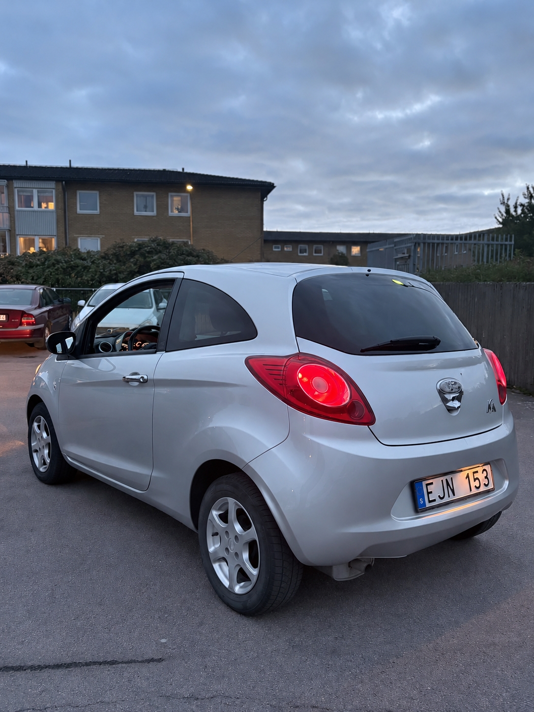 Ford Ka 1.2 2011, bild 2/7