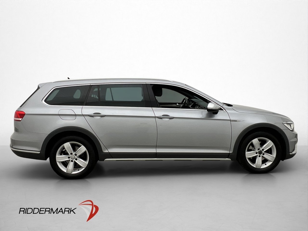 Volkswagen Passat Alltrack 2.0 TSI 2018, bild 4/10