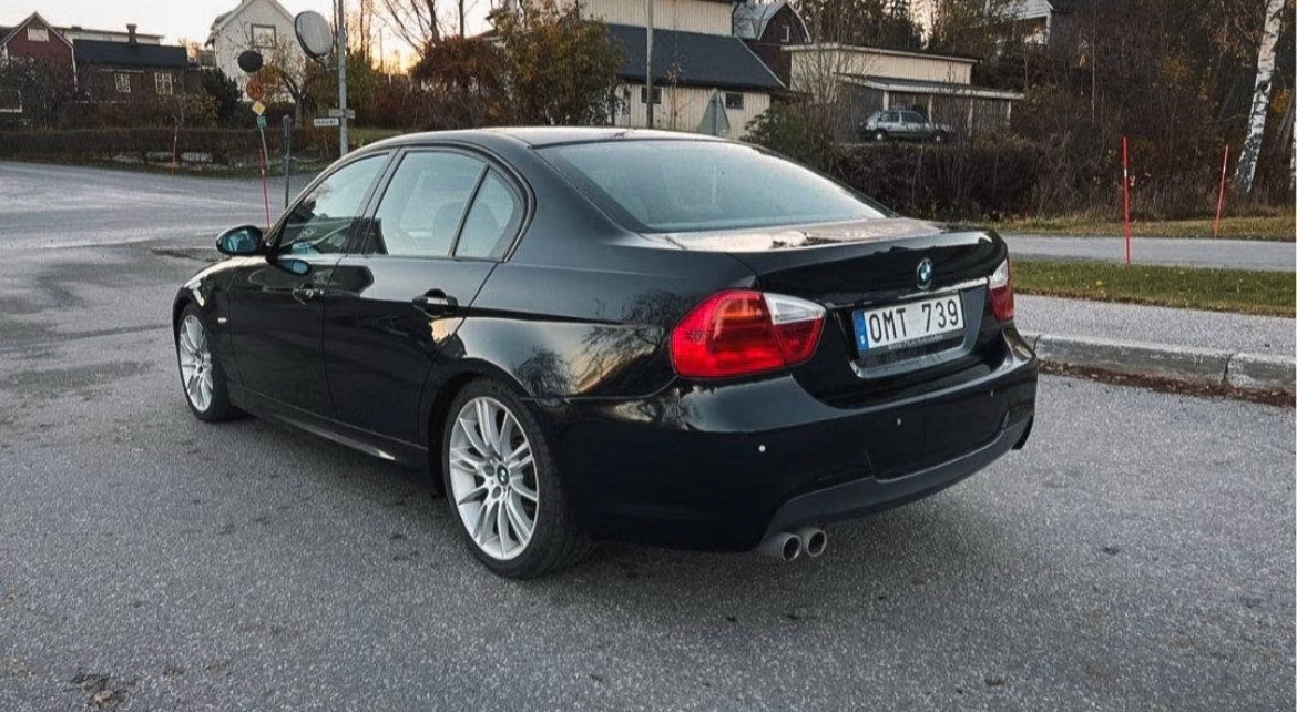 BMW 330 xd Sedan Manuell 2007, bild 3/8