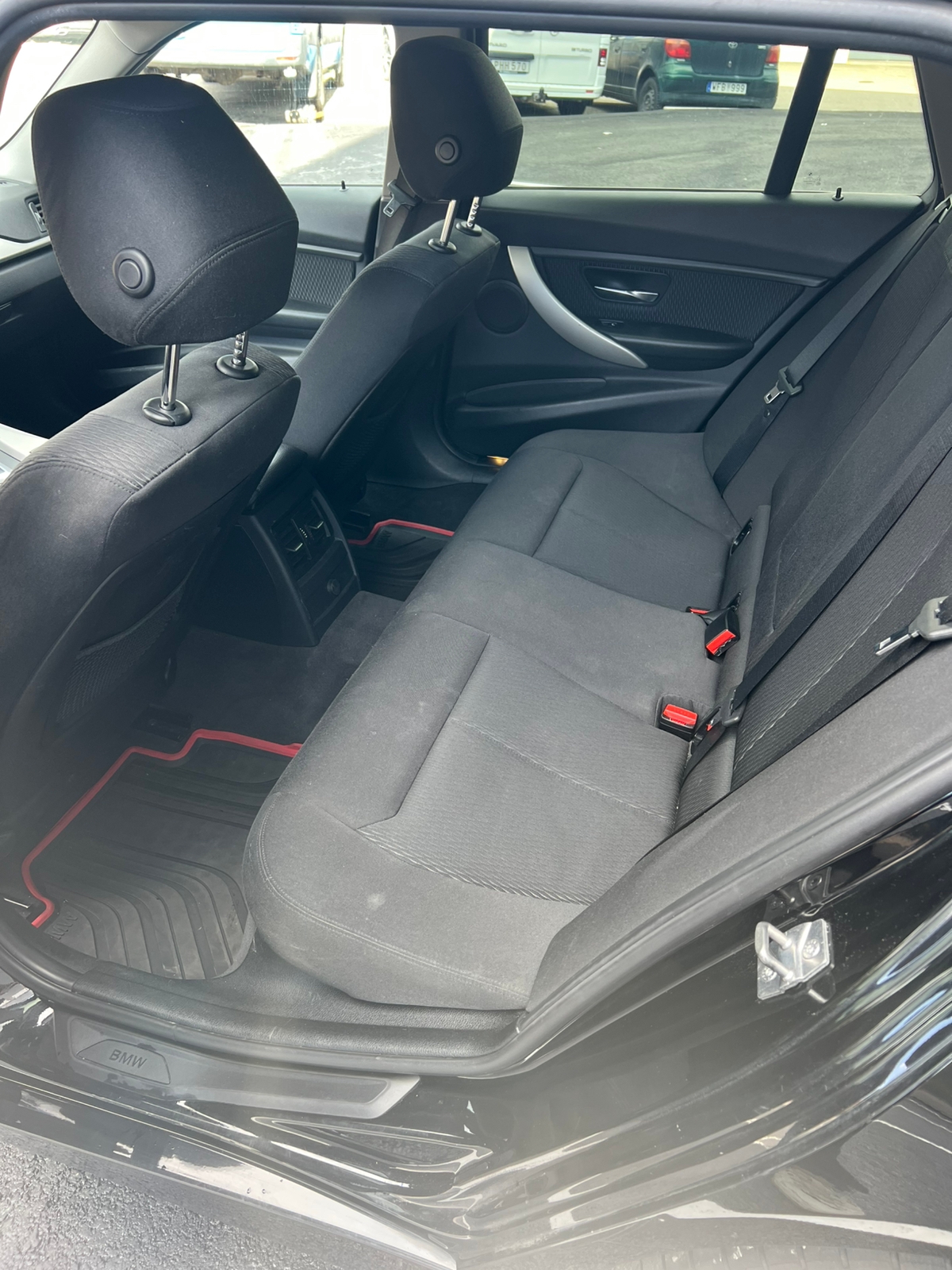 BMW 318d 2013, bild 5/9