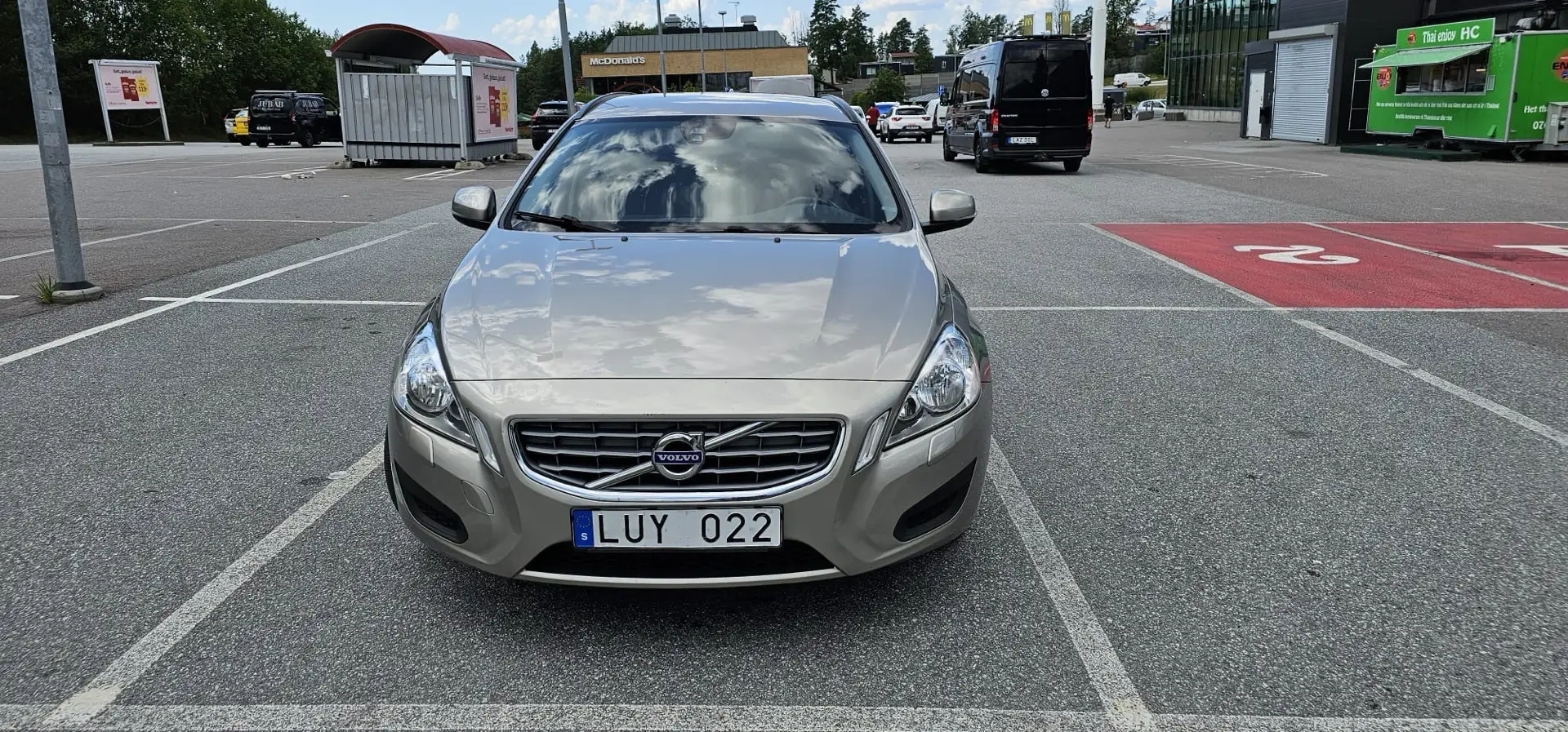 Volvo V60 2012, kuva 2/10