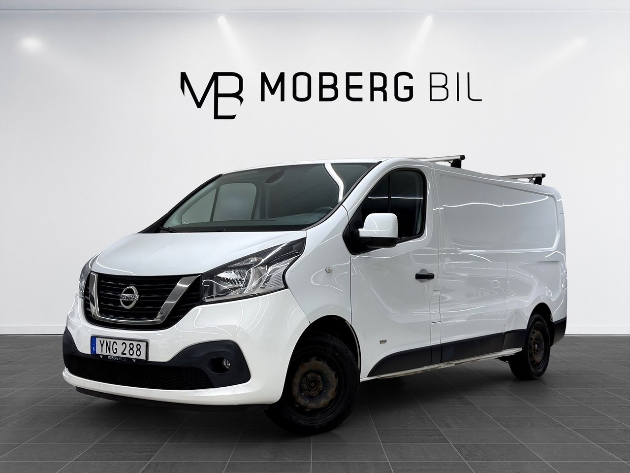 Nissan NV300