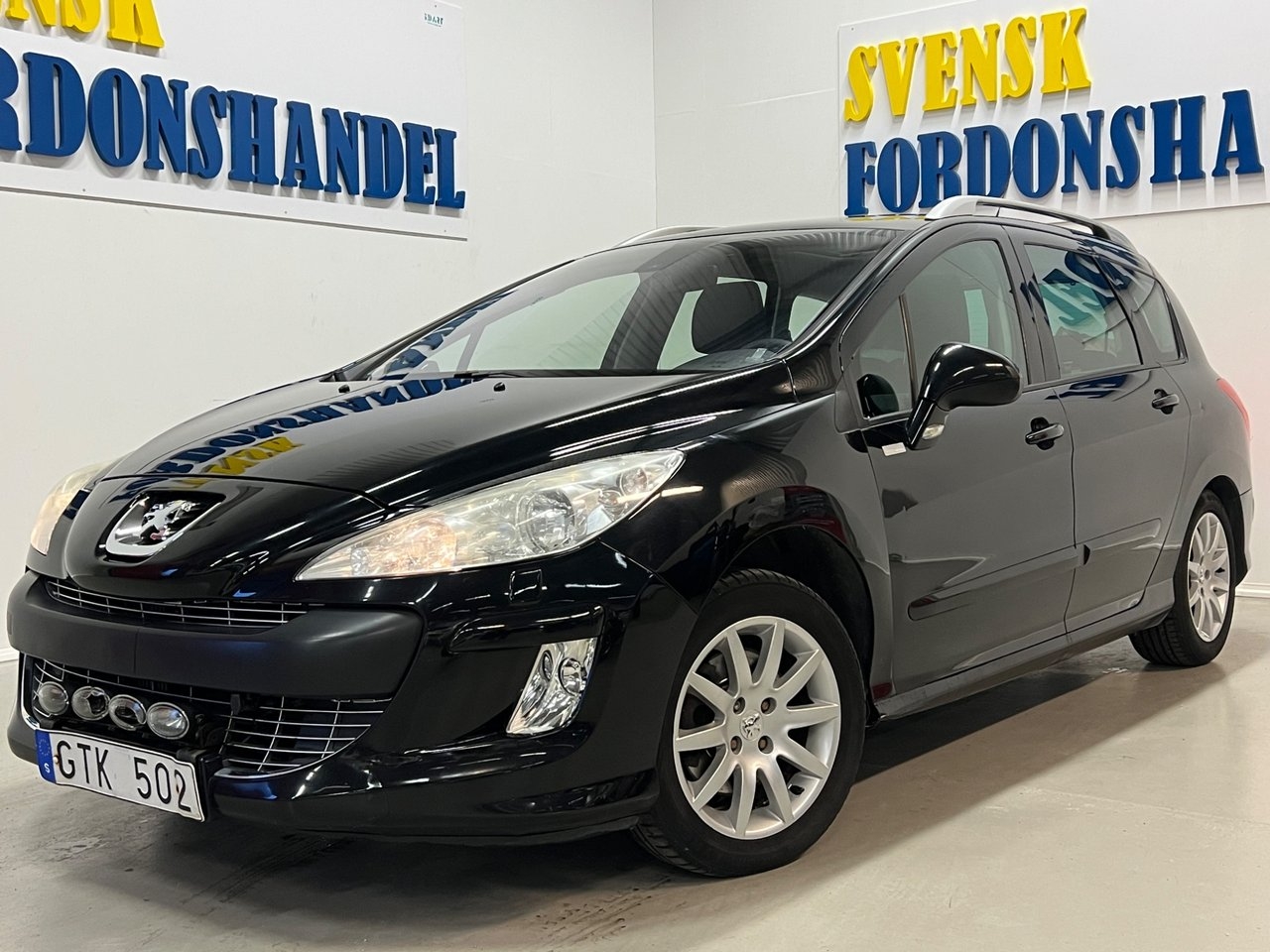 Peugeot 308 155 THP 2010, kuva 2/10