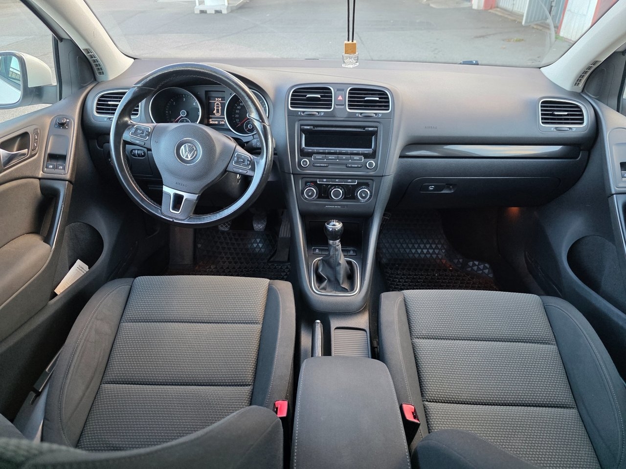 Volkswagen Golf 1.6 TDI Masters 2012, photo 6/6