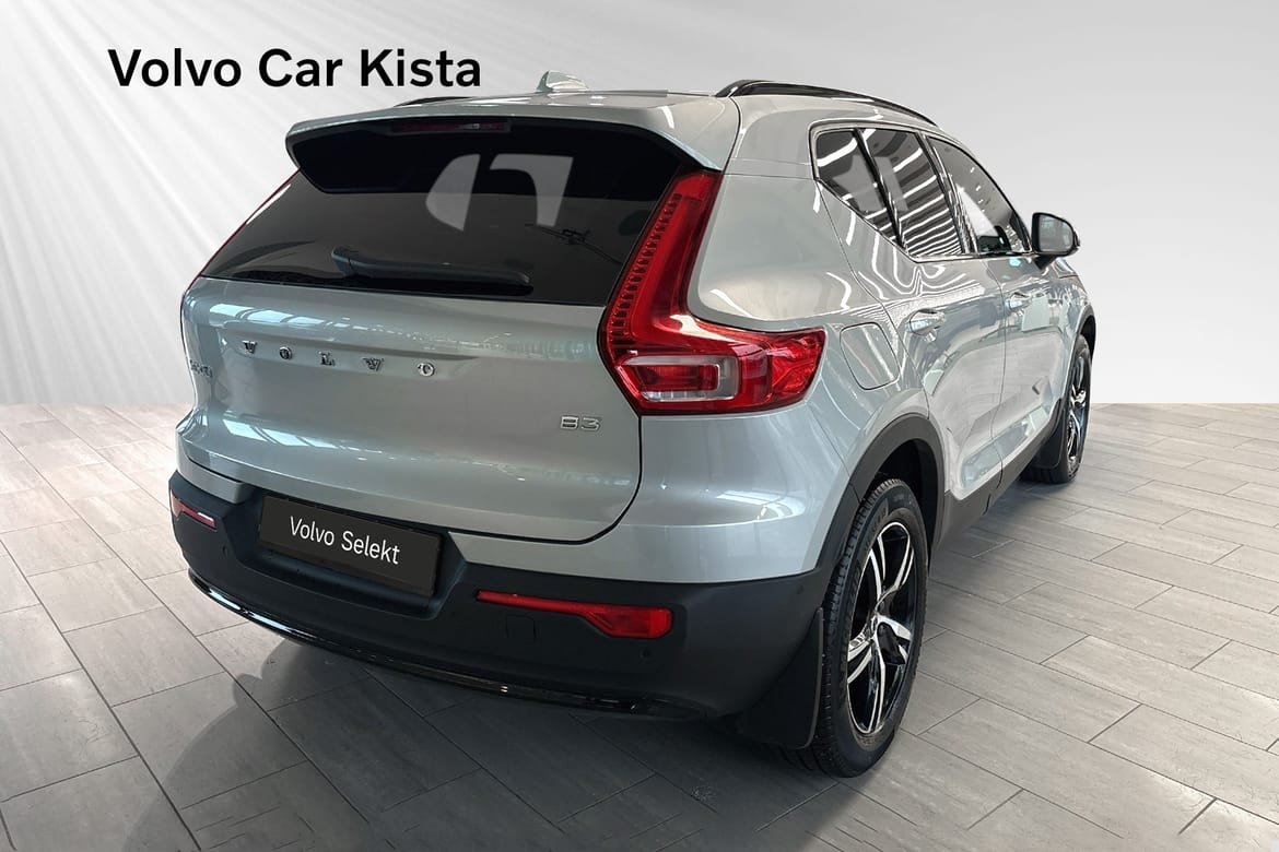 Volvo XC40 B3 Plus Dark 2025, bild 5/32