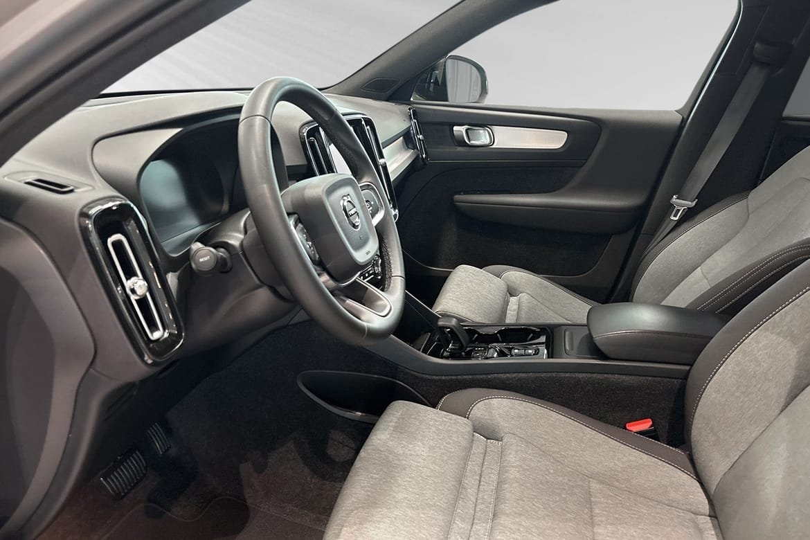 Volvo XC40 B3 Plus Dark 2025, bild 7/32