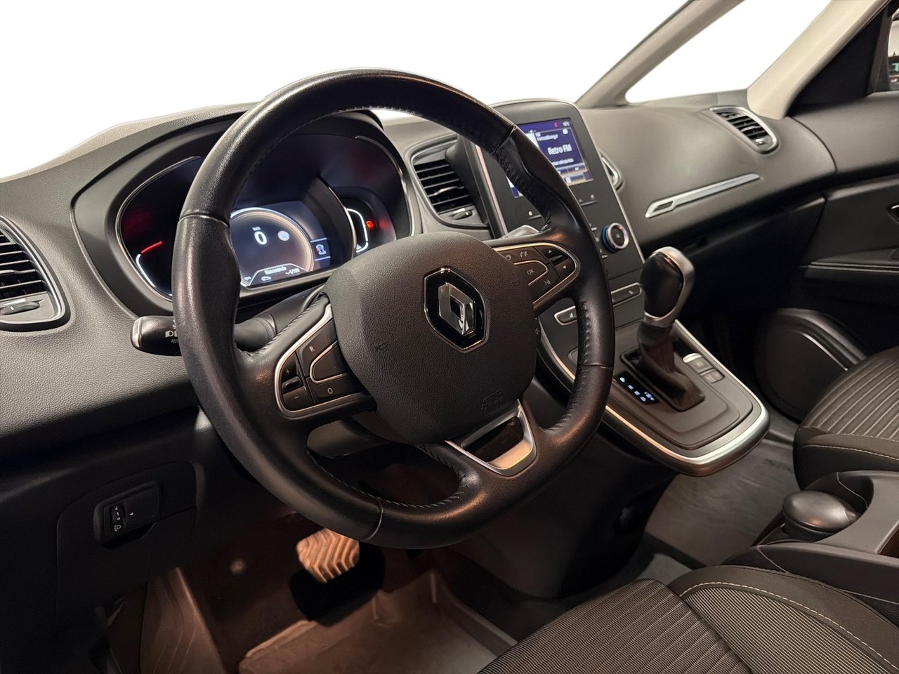 Renault Grand Scenic dCi 110 2018, bild 6/10