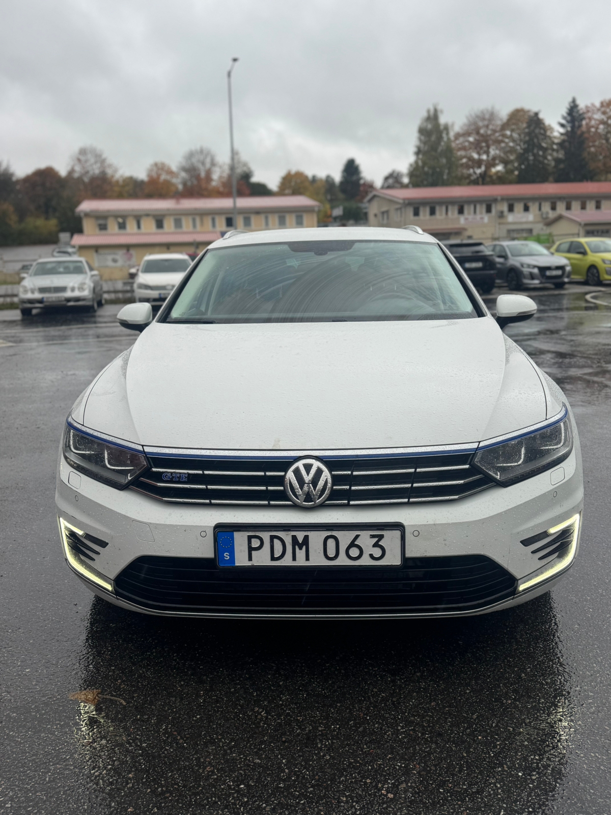 Volkswagen Passat GTE 2017, bild 2/10
