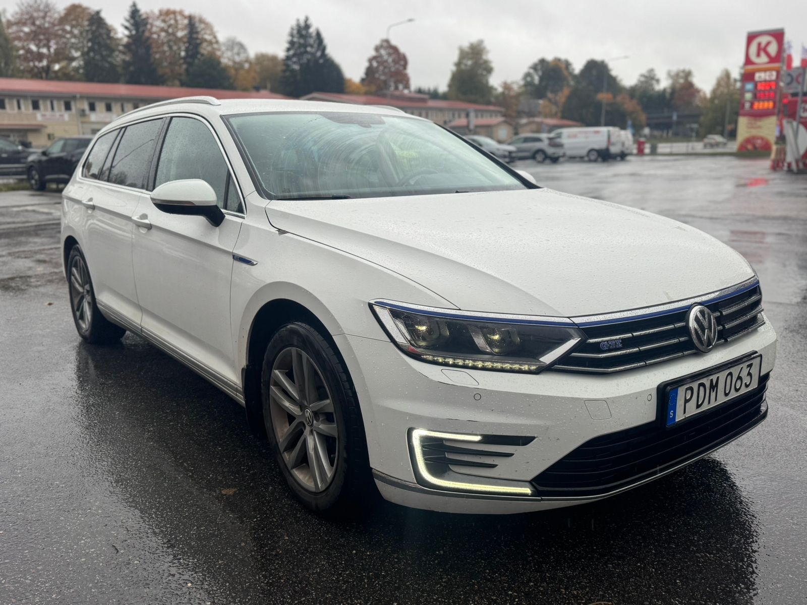 Volkswagen Passat GTE 2017, bild 3/10